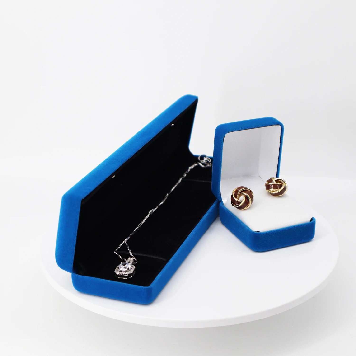 img_alibaba_1749457510_3.jpeg 4