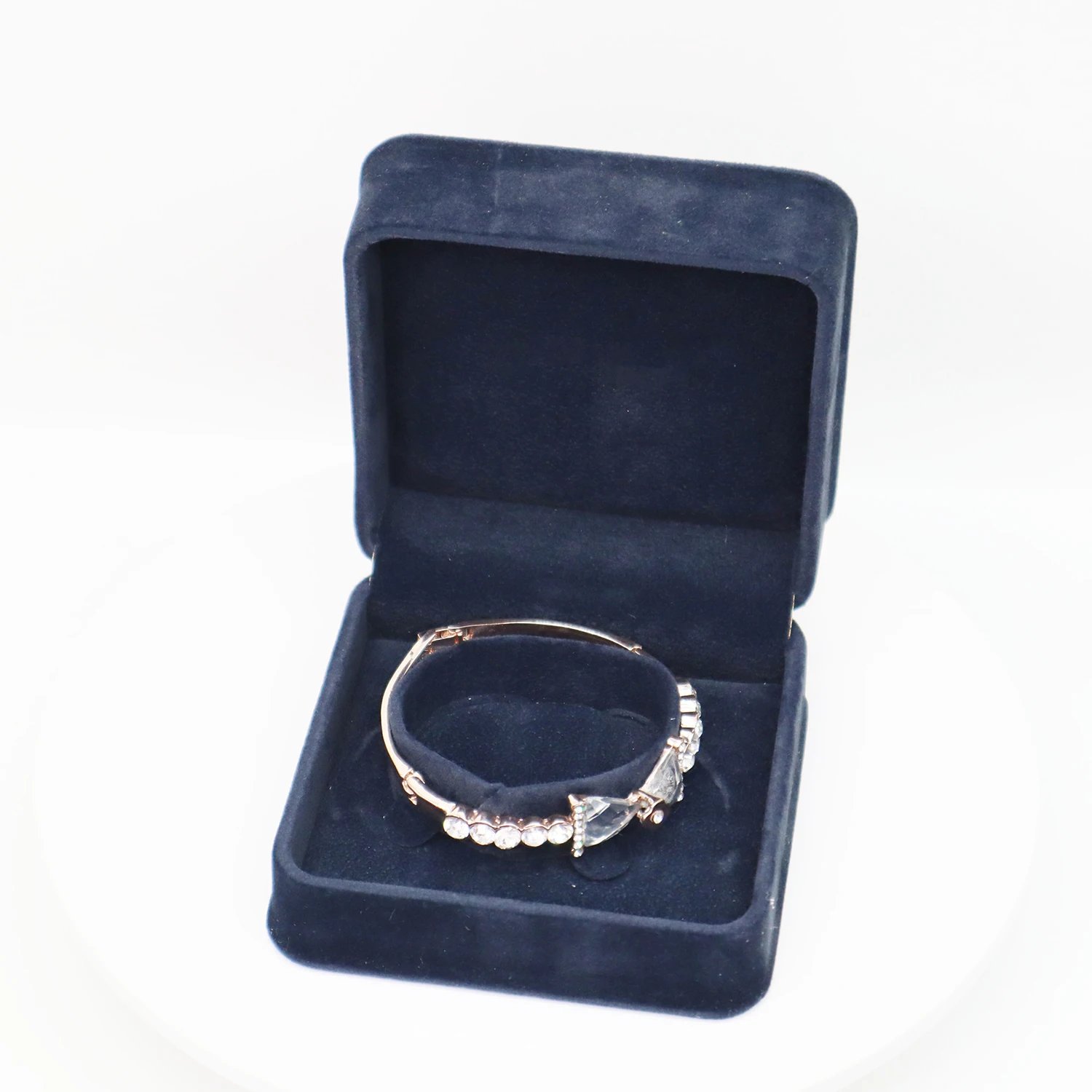 img_alibaba_1749460334_2.jpeg 3