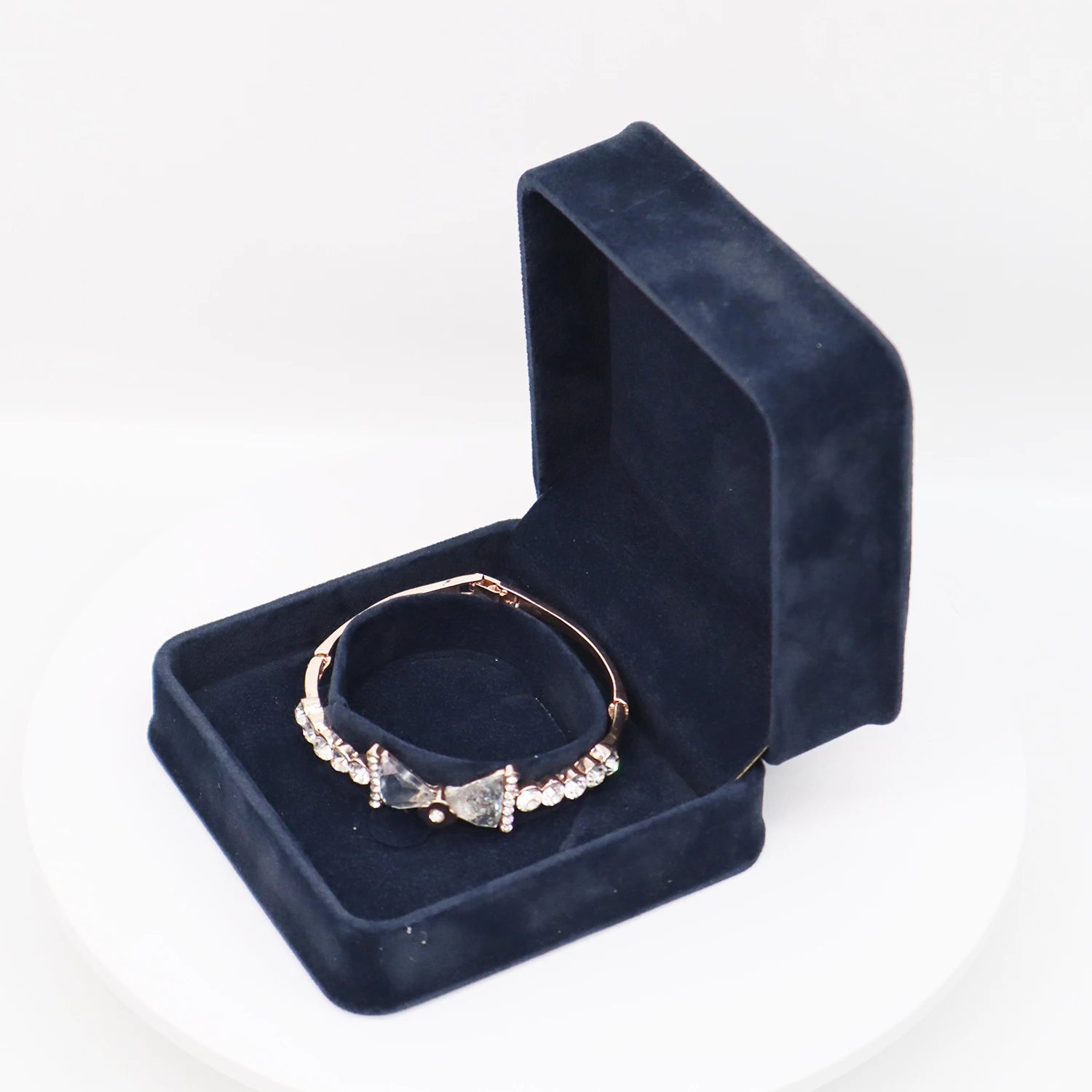 img_alibaba_1749460334_3.jpeg 4